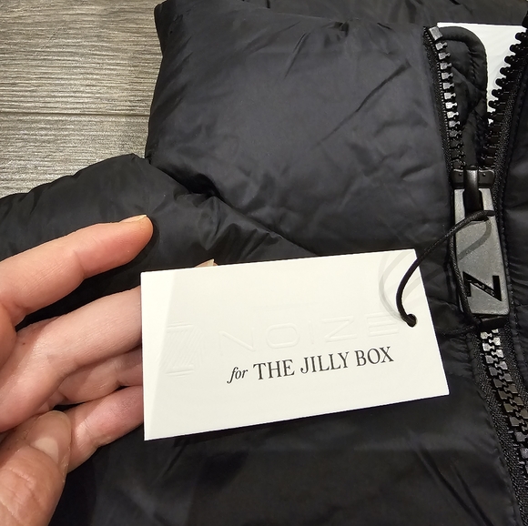 Noise X Jilly Box puffer jacket - Picture 8 of 8